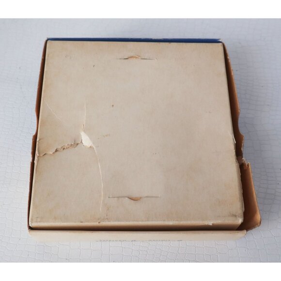 1950s Johnson & Johnson Baby Gift Set - In box - Picture 5 of 5